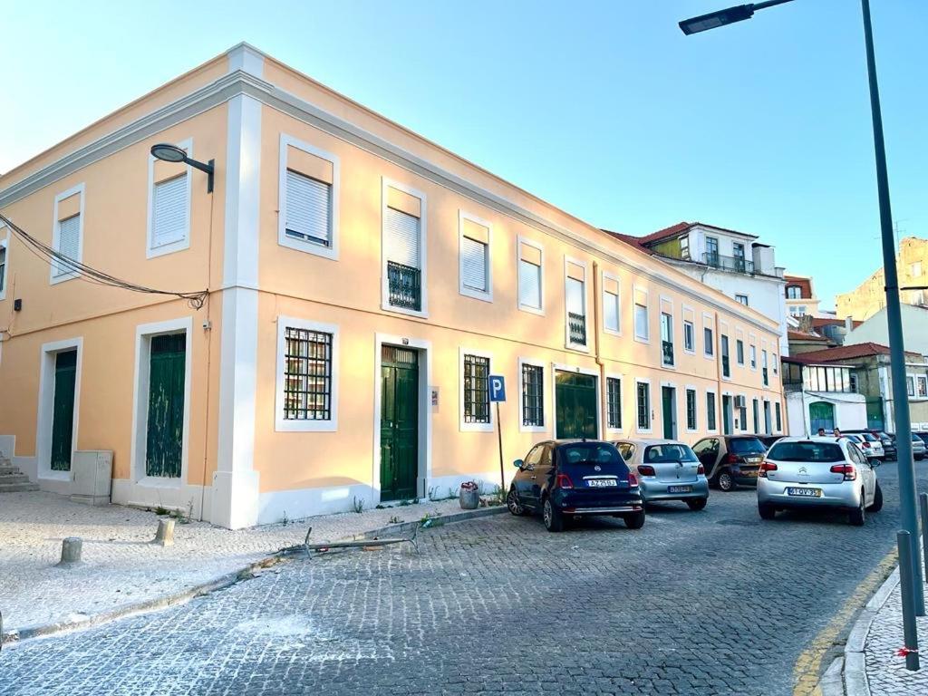 Alcantara Green Lx Factory Apartment Lisbon Bagian luar foto
